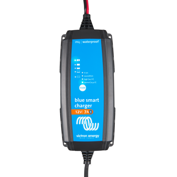 Blue Smart IP65 Charger 12/7 | CEE 7/17 | Retail - Blue smart charger 12v 7a top - VIBPC120731064R