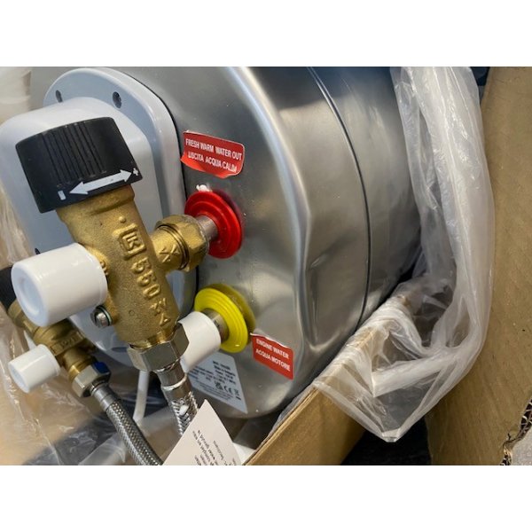 Isotemp boiler Slim Line 20 liter met deuk (zie foto) - Ko727720 boiler - KO727720-OUTLET